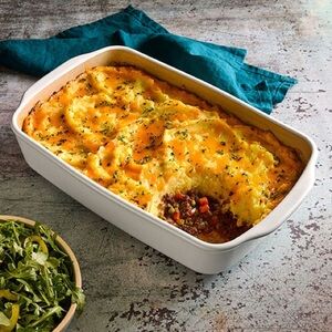 PAMPERED CHEF STONE RECTANGULAR BAKER